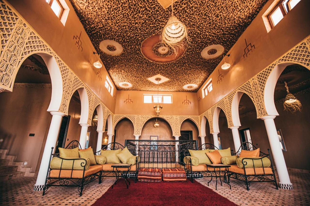 Traditional Riad Merzouga Dunes Esterno foto