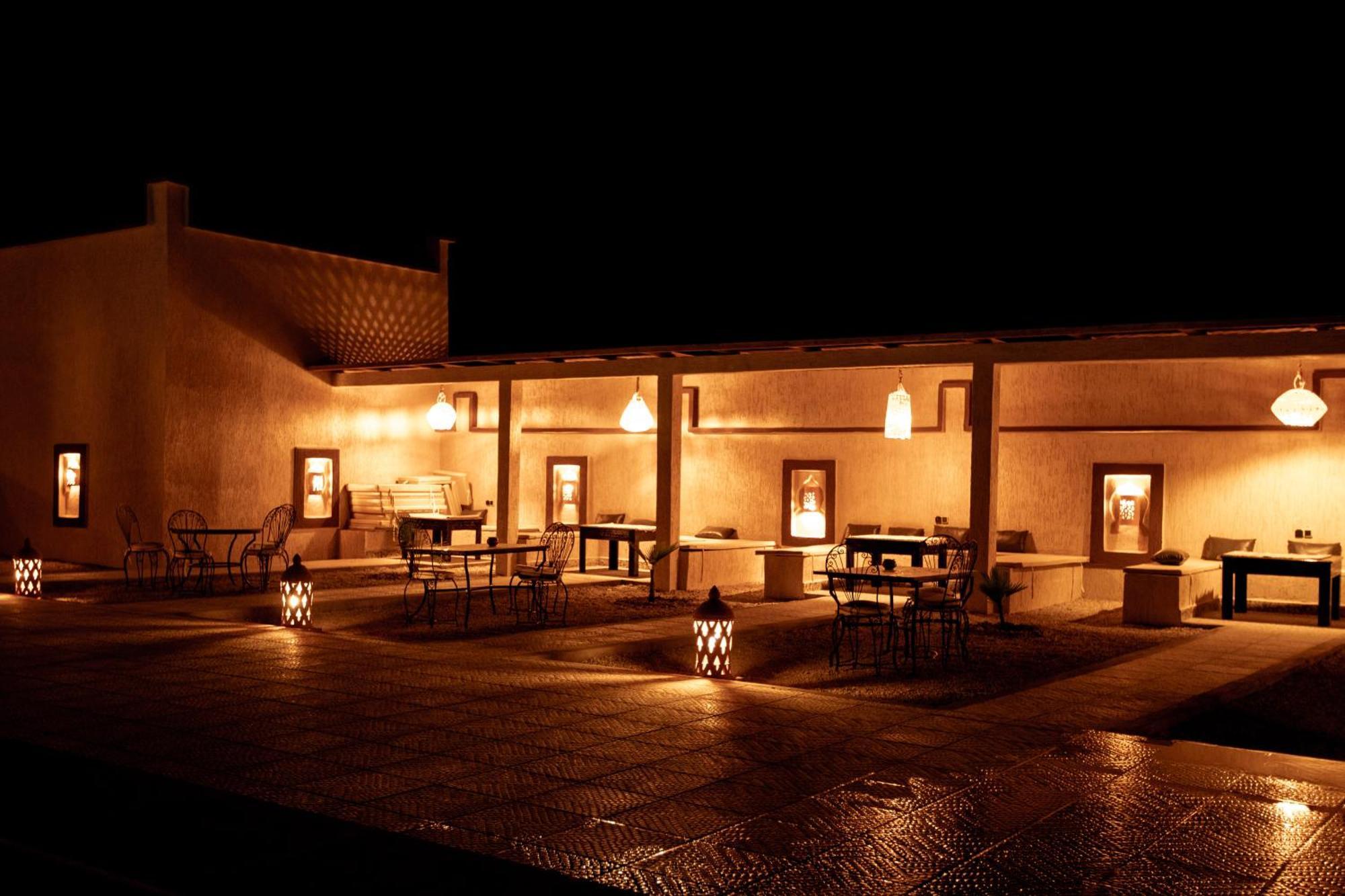 Traditional Riad Merzouga Dunes Esterno foto