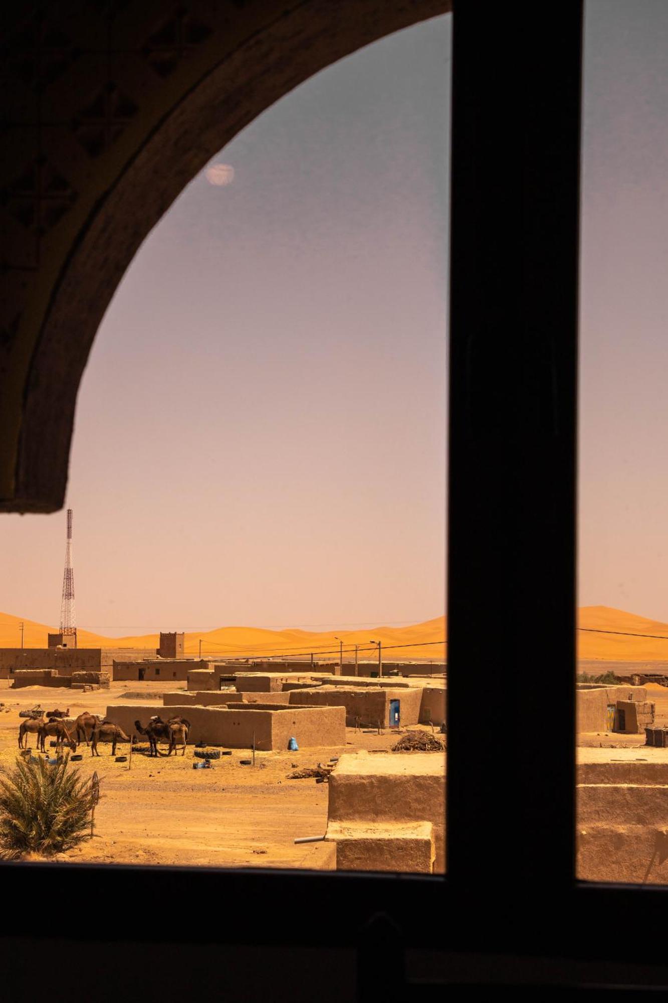 Traditional Riad Merzouga Dunes Esterno foto
